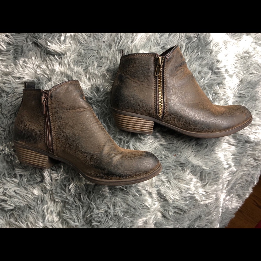 Pierre Dumas Brown Booties